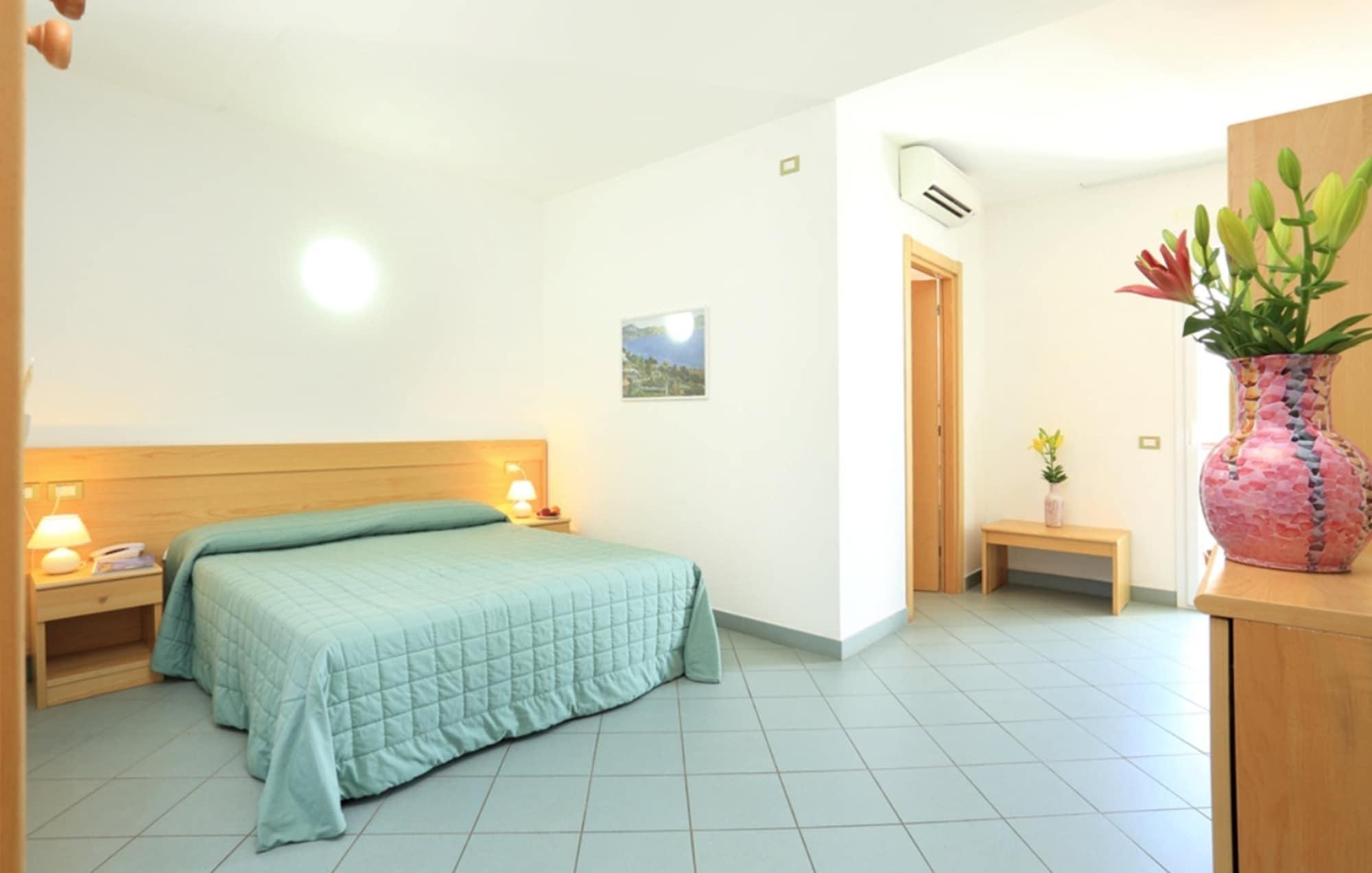 Hotel Soleado 4*